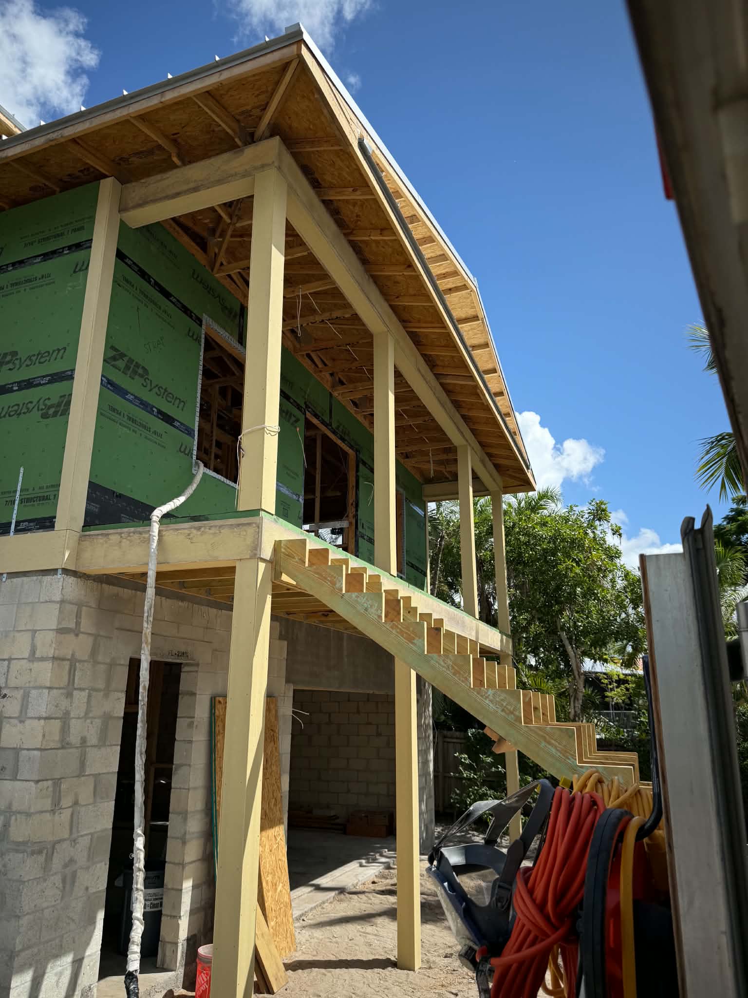 Waterfront home exterior construction